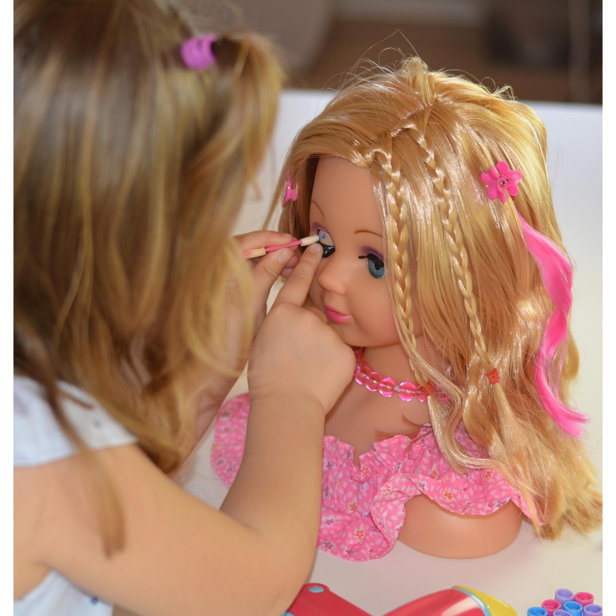 Happy Friends Meikkipää 5 Happy Friends Meikkipää - Image 5