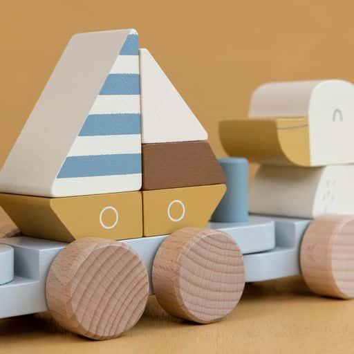 Little Dutch Vaaleansininen Puujuna 5 Little Dutch Vaaleansininen Puujuna Leluliike