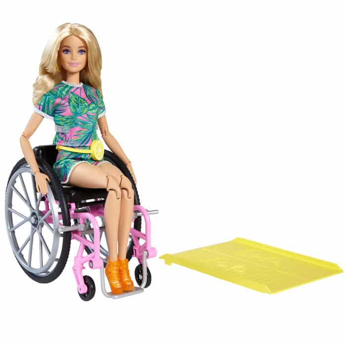 Barbie nukke ja Pyörätuoli 3 Barbie nukke ja Pyörätuoli