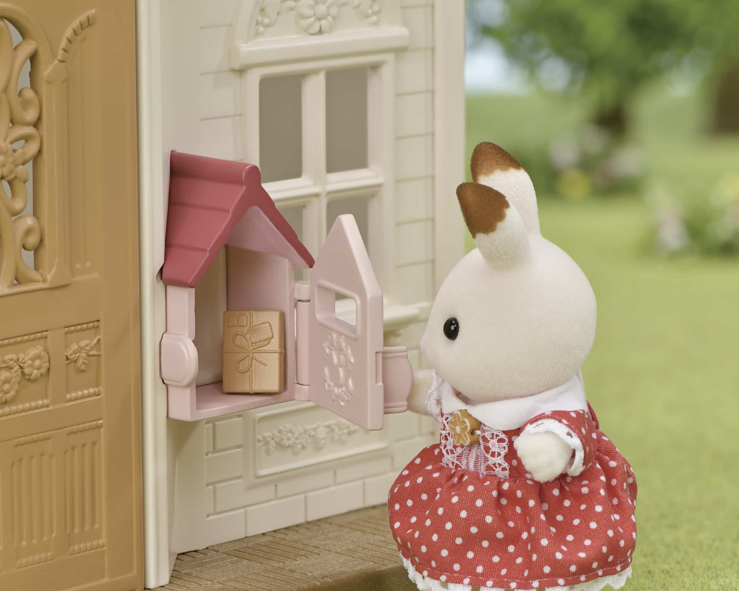 Sylvanian Families Aloitustalopakkaus Red Roof Cosy Cottage 3 Sylvanian Families Aloitustalopakkaus Red Roof Cosy Cottage