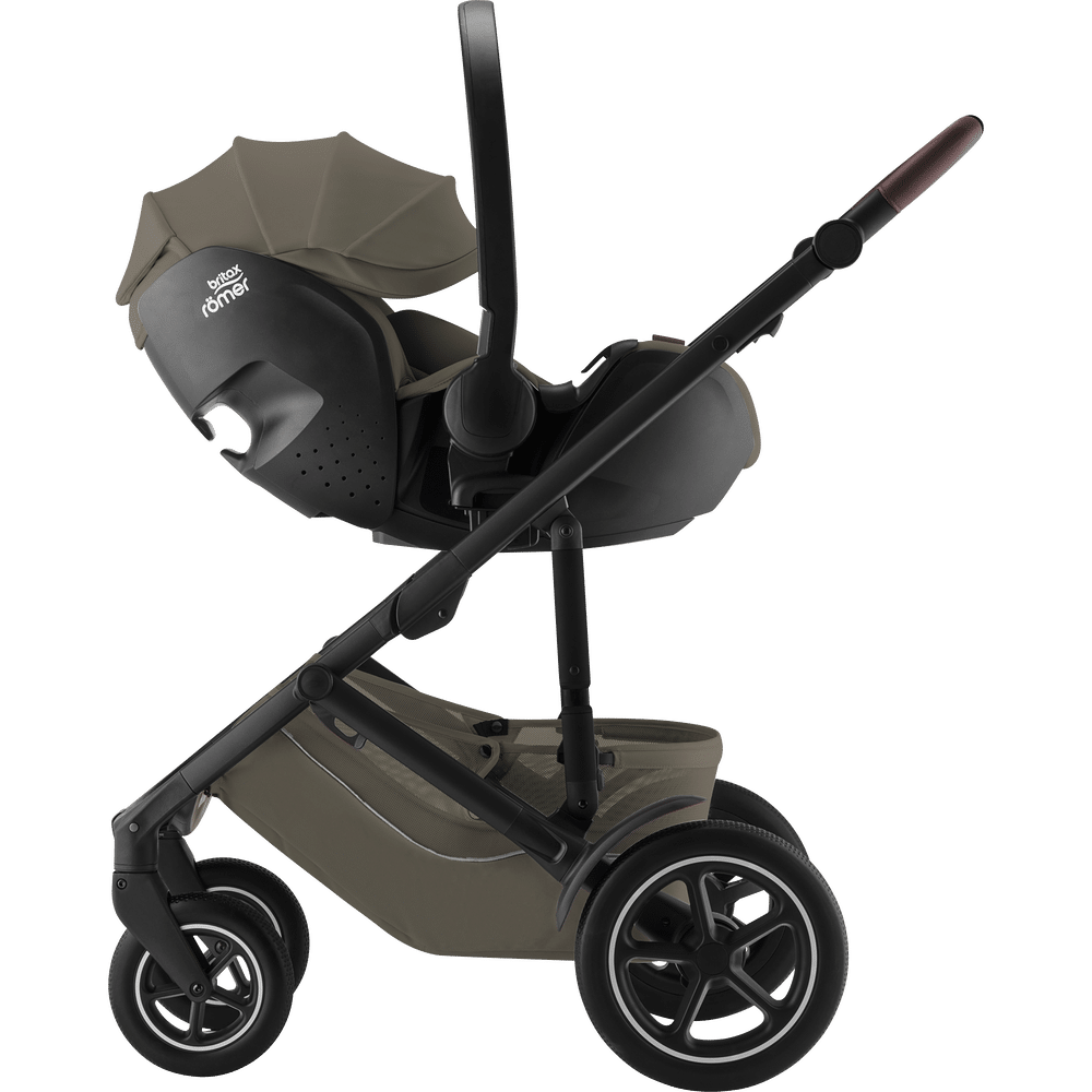 Britax Römer Smile 5Z - Comfort plus set Starttipaketti 8 Britax Römer Smile 5Z - Comfort plus set Starttipaketti