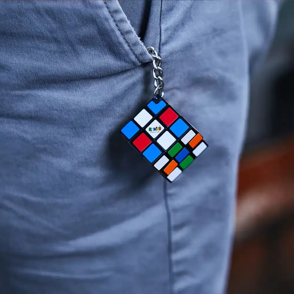 Rubik's 3x3 kuutio avaimenperä 4 Rubik's 3x3 kuutio avaimenperä